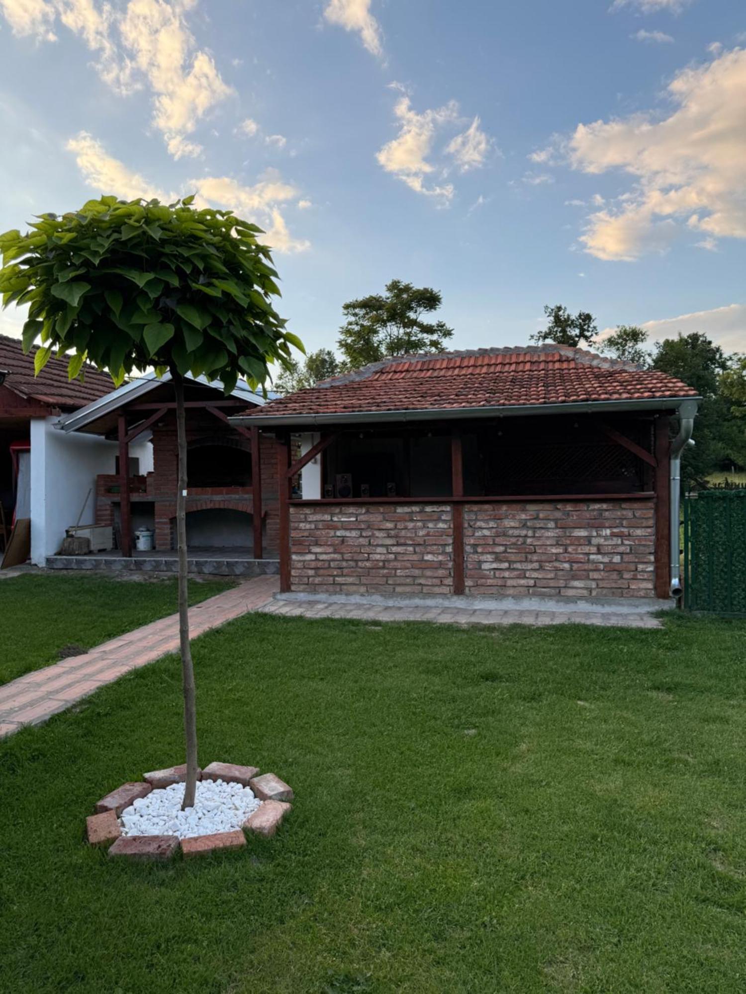 Vikendica Cerovic Villa Kraljevo Buitenkant foto
